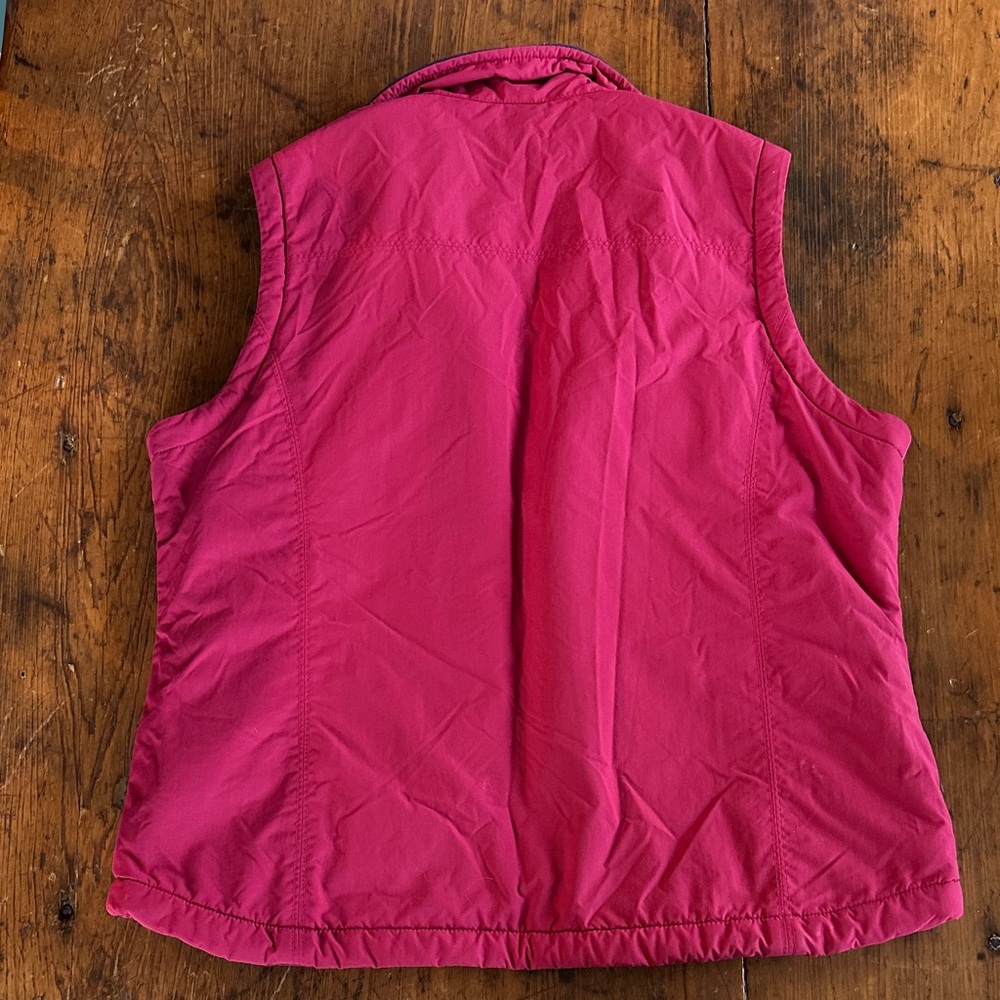 L.L. Bean Magenta Shell Vest with Navy Fleece Lining - Picture 2 of 3
